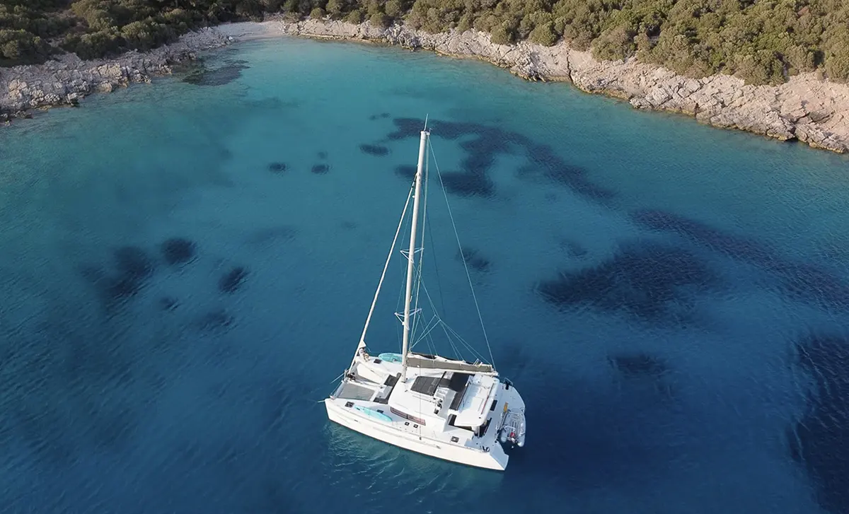 yacht