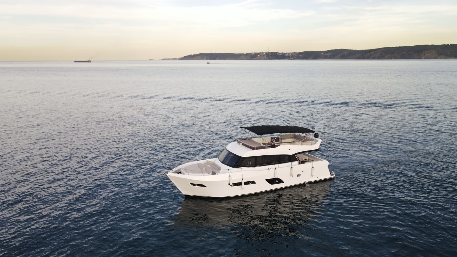 yacht